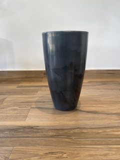 vaso de polietileno - 53x30cm (Grafite) - comprar online