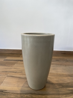 vaso de polietileno 53x30cm (cimento queimado) - comprar online