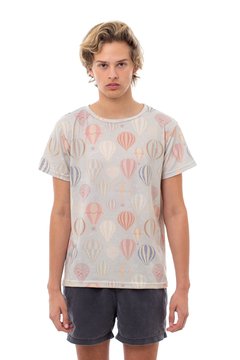 Hot air balloon T-shirt on internet