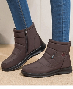 Bota Feminina Cano curto impermeável