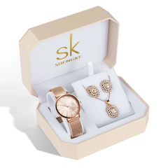 Kit Relógio Feminino Luxuoso Shengke -Relógio, Brinco e Colar na internet