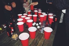 RED SOLO CUPS AMERICAN PARTY