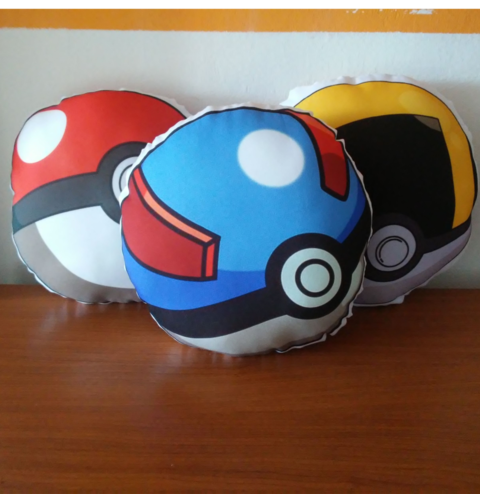 Combo Pokemon - almohadones con forma Pokeball, Superball, Ultraball