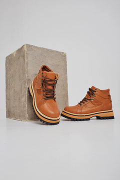 BORCEGO JACKSON SUELA [F] en internet