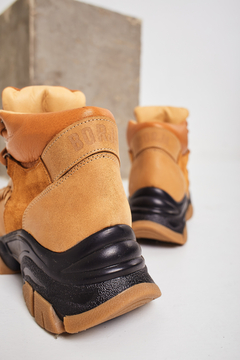 BORCEGO JAKOB SUELA [F] - comprar online