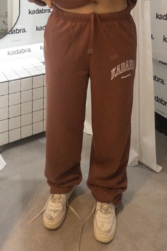 PANTALON HYPER UNIVERSITY BROWN en internet