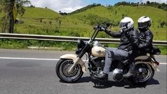 Guidão Seca Sovaco - 12" Pol. Altura - Tubo 1.1/4" Pol. - PRETO - Harley Davidson - Fat Boy (Com Acelerador Eletrônico) - comprar online