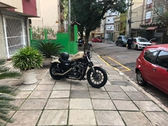 Imagem do Kit Guidão Seca Sovaco - 14" Pol. Altura - Tubo 1.1/4" Pol. - PRETO - Harley Davidson - Sportster 883/1200/48/Roadster (com ABS)