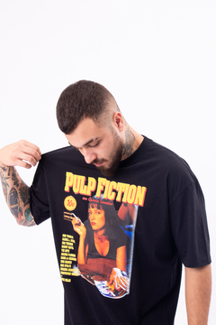 Camiseta Uzi Merch Pulp Fiction - comprar online