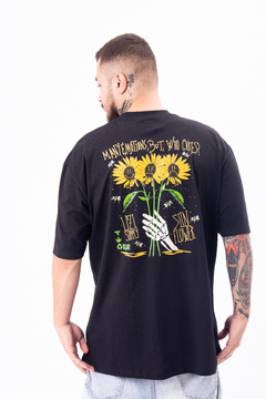 CAMISETA UZI "SUNFLOWER" na internet