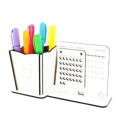 5 Calendário Infinito e Porta Canetas Personalizado Mdf Branco - Zootecnia