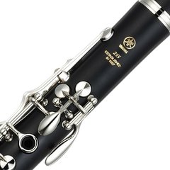 Clarinete Yamaha YCL-255