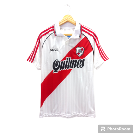 Camiseta river 1996 hotsell