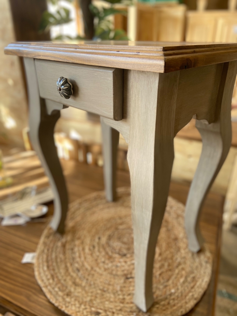 Mesa de luz Provenzal doble moldura