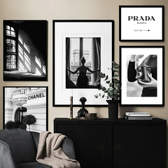 MONOCHROME WALL - comprar online