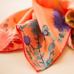 PAÑOLETA GARZA ESPÁTULA - VALISSE · 100% SILK SCARVES · A PIECE OF ART ·