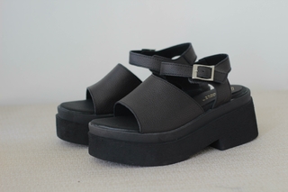 SANDALIAS AMANDA CUERO NEGRO