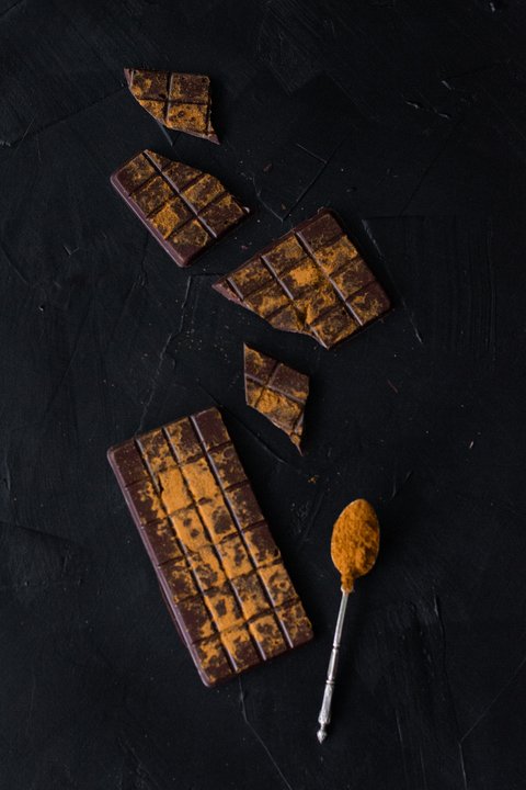 Tableta de Chocolate Semiamargo con Curry 80gr - comprar online
