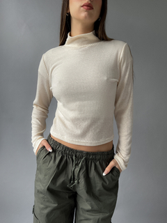 Polera LAIKA beige - comprar online