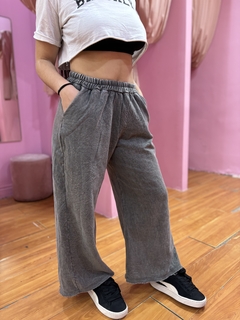 JOGGING WIDE LEG GASTADO en internet