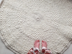 Alfombra circular de vellón y lana tejida en telar color natural - ulala