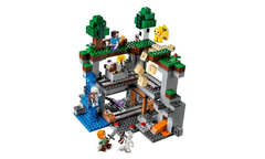 LEGO Minecraft 21169 - A Primeira Aventura na internet