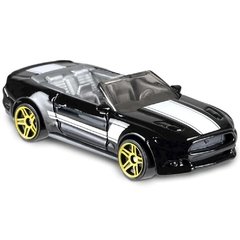Hot Wheels Muscle Mania - 2015 Ford Mustang GT Convertible - FKB04
