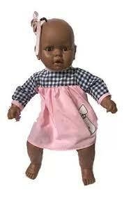 Boneca Meu Bebê negra - Vestido Xadrez e Rosa