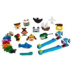 LEGO Classic - Peças E Luzes - 11009 - comprar online
