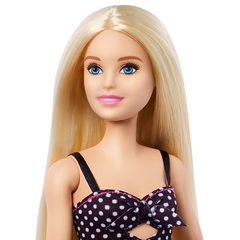 Boneca Barbie Fashionistas #134 GHW50 - Mattel - comprar online