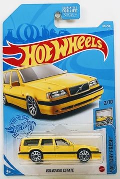 Hot Wheels Factory Fresh Volvo 850 Estate GTC62 - Mattel