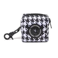 Poop Bag Holder Houndstooth - comprar online