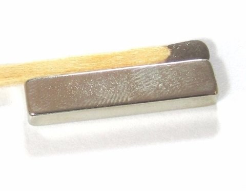 Imã Neodímio N35 25x6x3mm - Bloco - Br Imãs