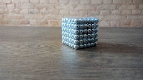 Neocube Magnético Prata com 216 esferas de 5mm - comprar online