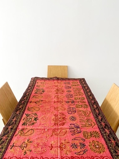 Carpeta envejecida bordada de la India 140 x 85cm APM80000 - comprar online