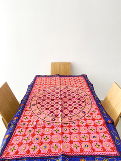Camino de mesa bordado a mano de la India - Redondo 80 cm (copia) (copia) (copia) (copia) - Hecho en Turquía