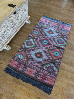 Tapete Kilim Diseño Antep 120x60 cm - Gobeklitepe Turquesa con naranja APM25900 (copia) (copia)