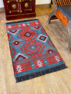 Tapete Kilim Diseño Antep 90x60 cm - Gobeklitepe Turquesa con naranja APM25596