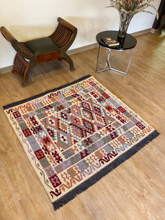 Tapete Kilim Diseño Antep 120x100 cm - Kayi Beige con vino tinto APM43500 - comprar online