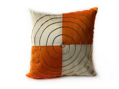Forro de cojín espiral de la India- Naranja con Blanco APM25000