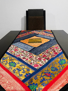Camino de mesa de seda de la India - 150x40cm DAPM65000 - buy online