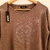 Sweater Corto Planetas Visón con Aplique - comprar online