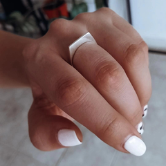 Anillos cuadrados de plata sale