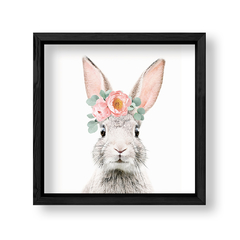 Imagen de Conejo con flores frente
