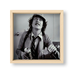 Angus Young - El Nido - Tienda de Objetos