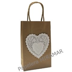 Blondas papel corazon blancas 10cm (paq x100) en internet