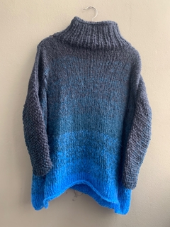 Sweater Desagujado en internet