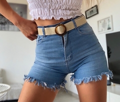 SHORT DESFLECADO JEAN CLARO