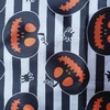 Tecido Cetim Halloween Abóbora listrada e Aranhas - comprar online
