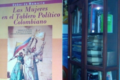 Las mujeres en el tablero Político Colombiano   - Beatriz Vélez Cifuentes - Hombre Nuevo Editores   - Isbn  9789588245461